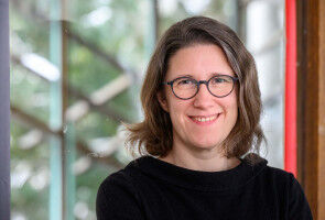 Veranstaltung - Leibniz-Preis 2026 für Philosophie-Professorin Barbara Vetter - FUB Leibniz-Preis 2026 für Philosophie-Professorin Barbara Vetter